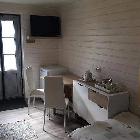 Sarapuu Puhkemaja Holiday home *