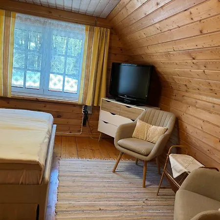 Sarapuu Puhkemaja Vikendica Hullo